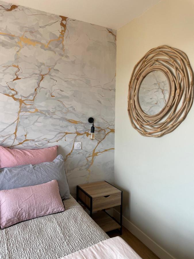 Chambre D'Hotes Avec Jacuzzi Ventoux Cocoon Bedoin Luaran gambar