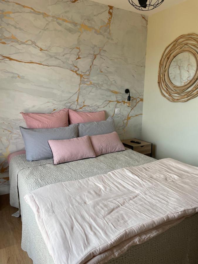 Chambre D'Hotes Avec Jacuzzi Ventoux Cocoon Bedoin Luaran gambar