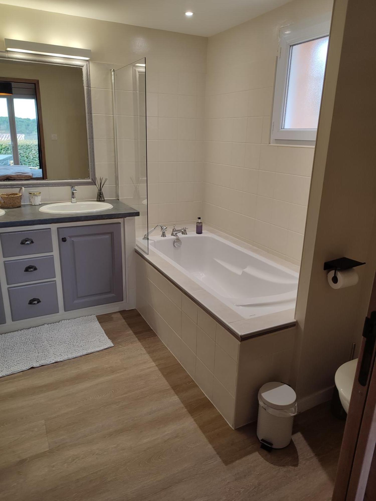 Chambre D'Hotes Avec Jacuzzi Ventoux Cocoon Bedoin Luaran gambar